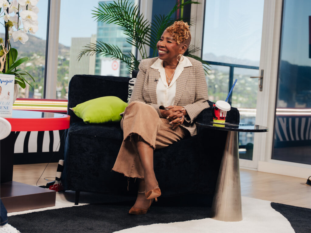 Iyanla Vanzant On 'The Jason Lee Show'